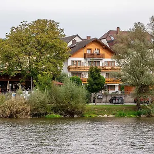 *** Guest house Landgasthof Moser & Restaurant Bootshaus Germany